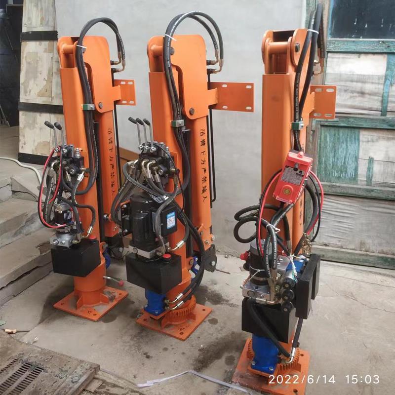 江城区重汽蓝牌随车吊 3.2吨 国六动力强 液压驱动 农用自卸起重机